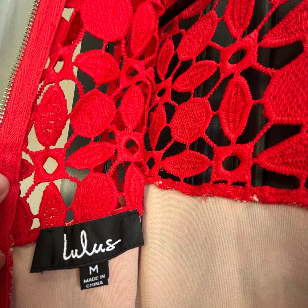 Gorgeous Lulu’s Candy Apple Red Dress M
